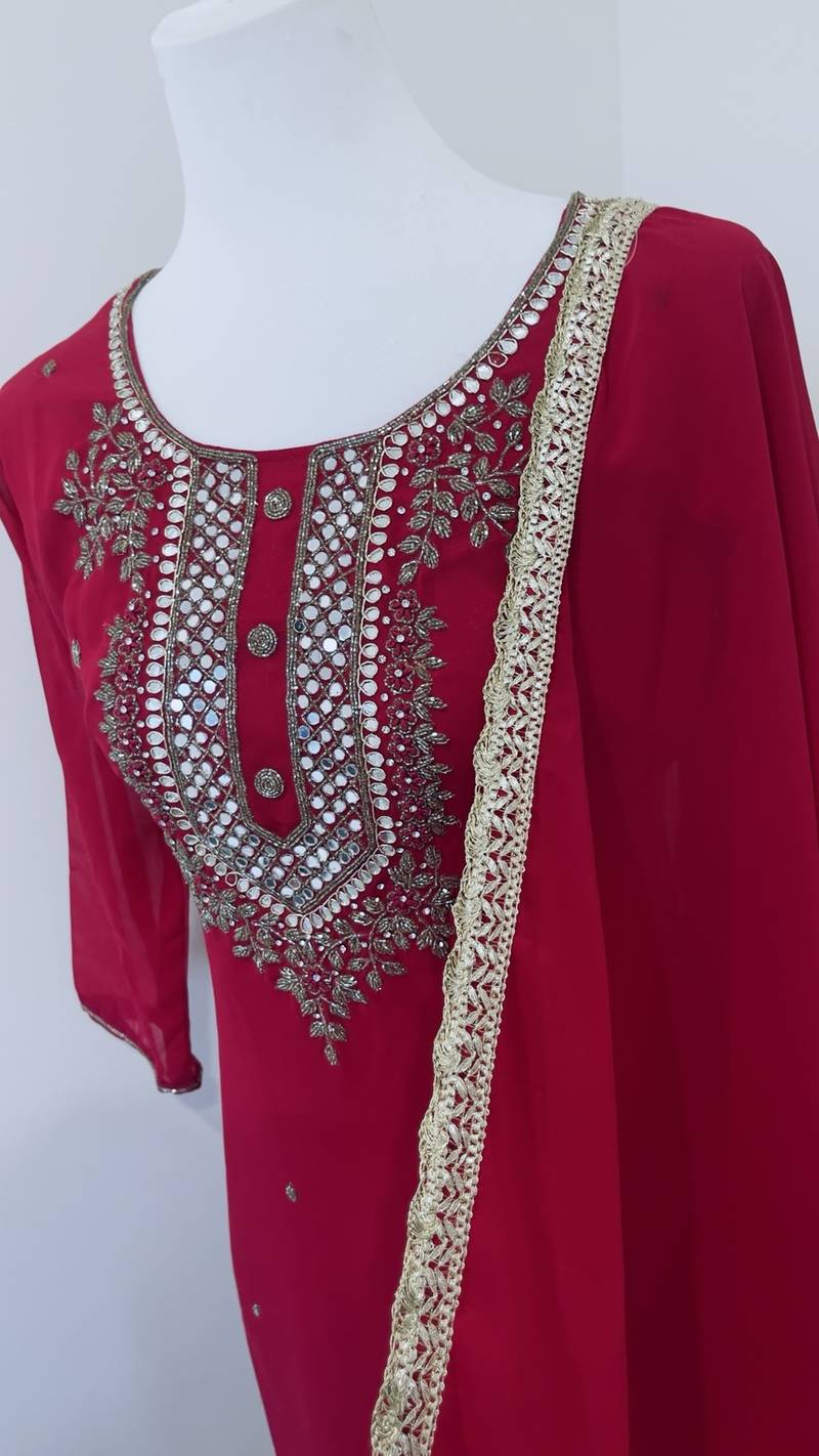 Kurtha Surwal